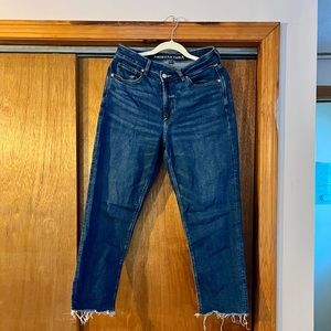 American Eagle Stretch Mom Straight Jeans size 8